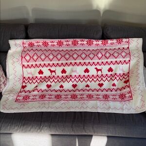 PINK Victoria's Secret Festive Red and White Blanket